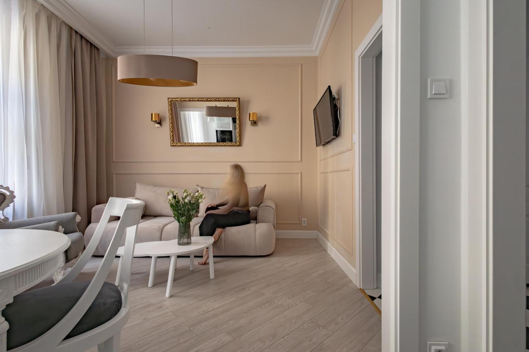 Glow Apartments - Apartment Dubaj Glamour, Ulica Dluga Old Town Gdańsk Eksteriør billede